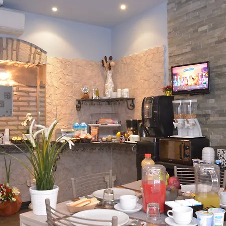 La Casa Di Patty לינה וארוחת בוקר