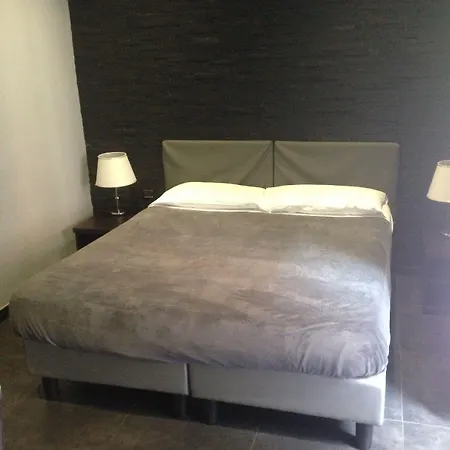 La Casa Di Patty Couette-café Rome