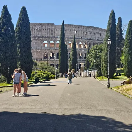 Beautiful Colosseum Bed and breakfast 3*