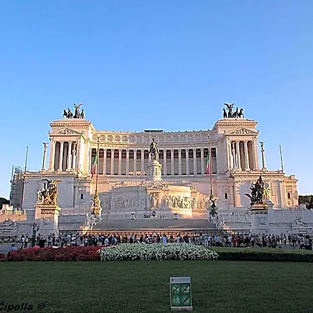 ベッド・アンド・ブレックファスト Beautiful Colosseum ローマ